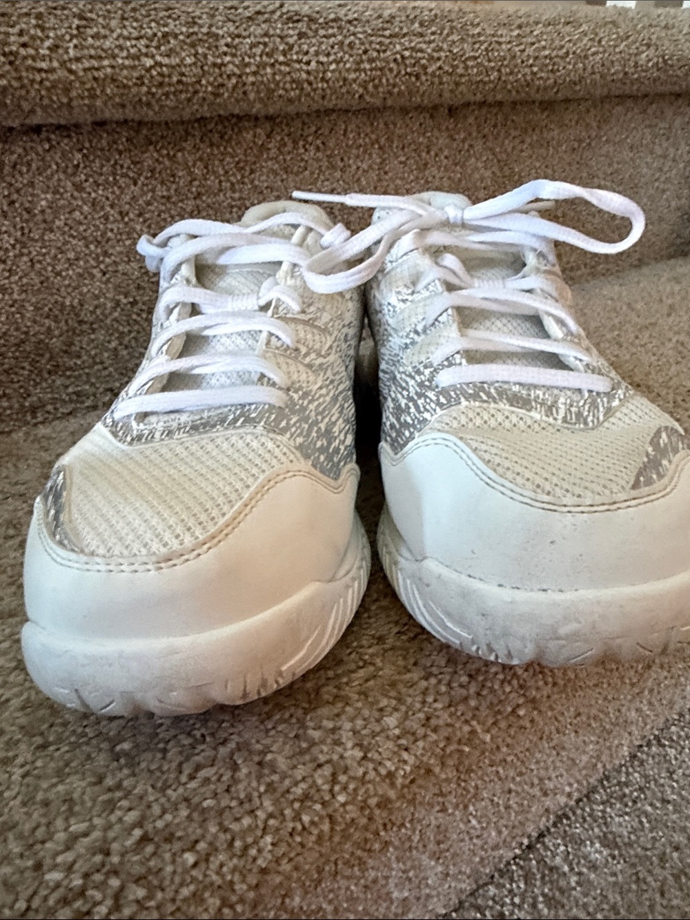 White Skechers Women's Athletic Pickelball Sneakers - Picture 3 of 7